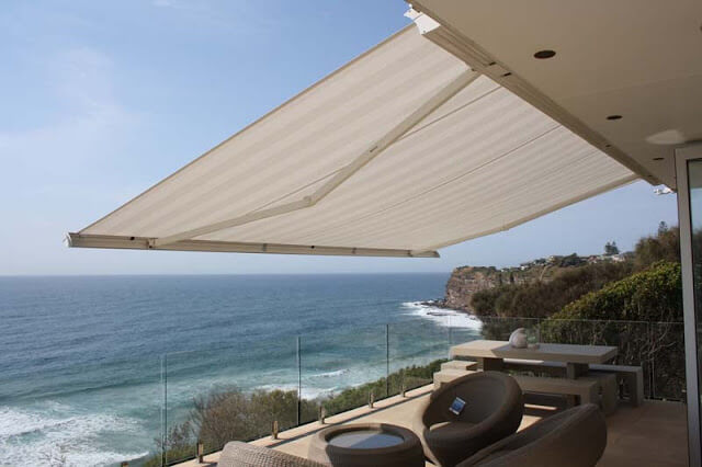 canopy gulung balkon